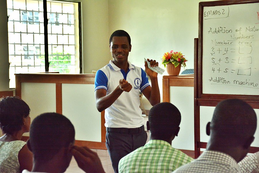 Saviour, a student from the SDA Teacher Training College, ended up earning the “star teacher” award for his outstanding mini-lesson on mathematics which incorporated several experiential learning activities